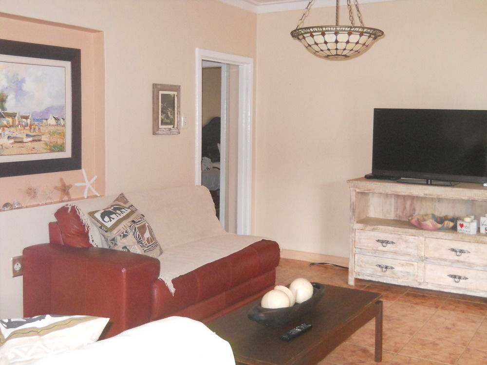 Villa Africa Guesthouse Τσουμέμπ Εξωτερικό φωτογραφία