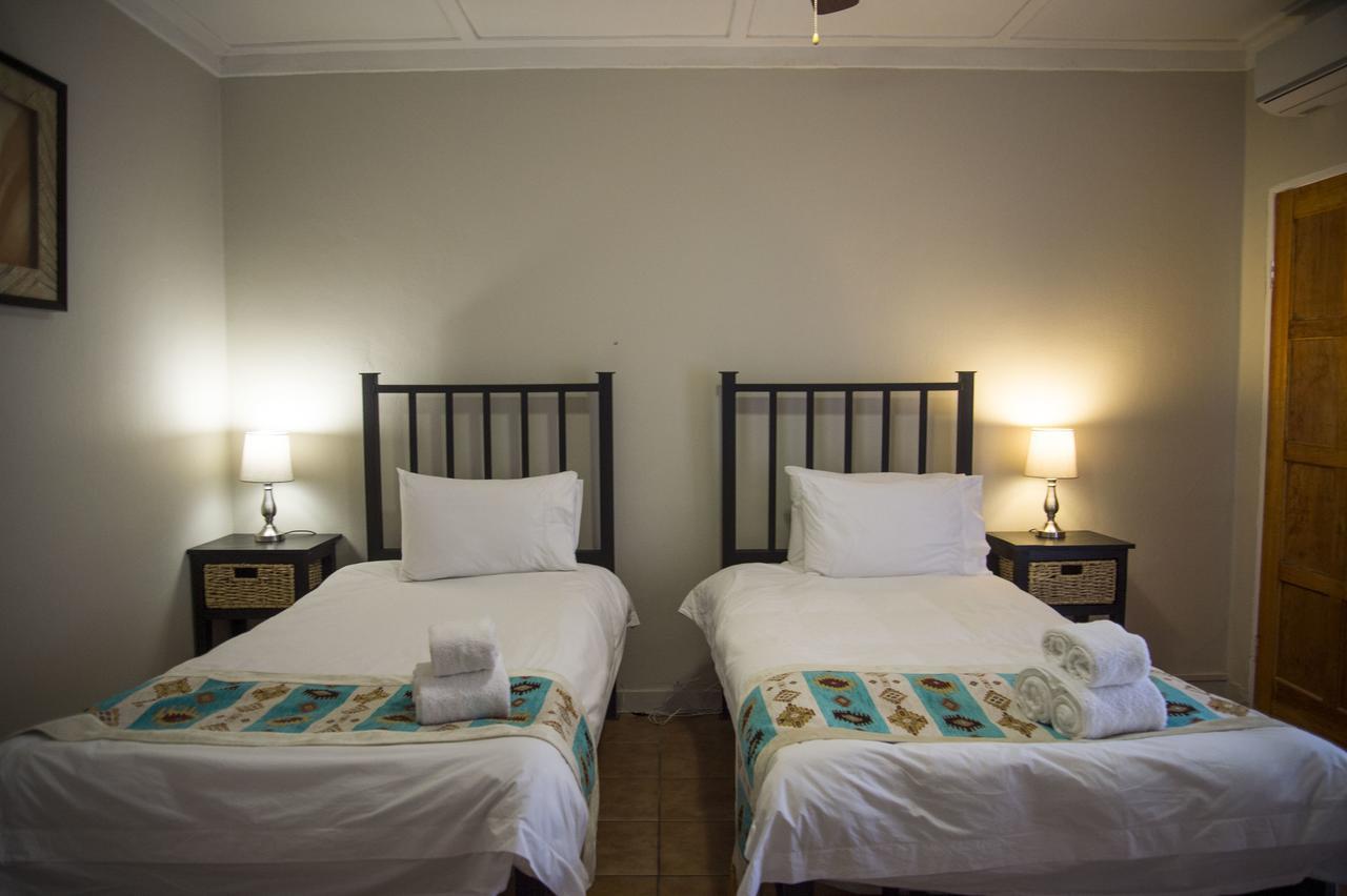 Villa Africa Guesthouse Τσουμέμπ Εξωτερικό φωτογραφία