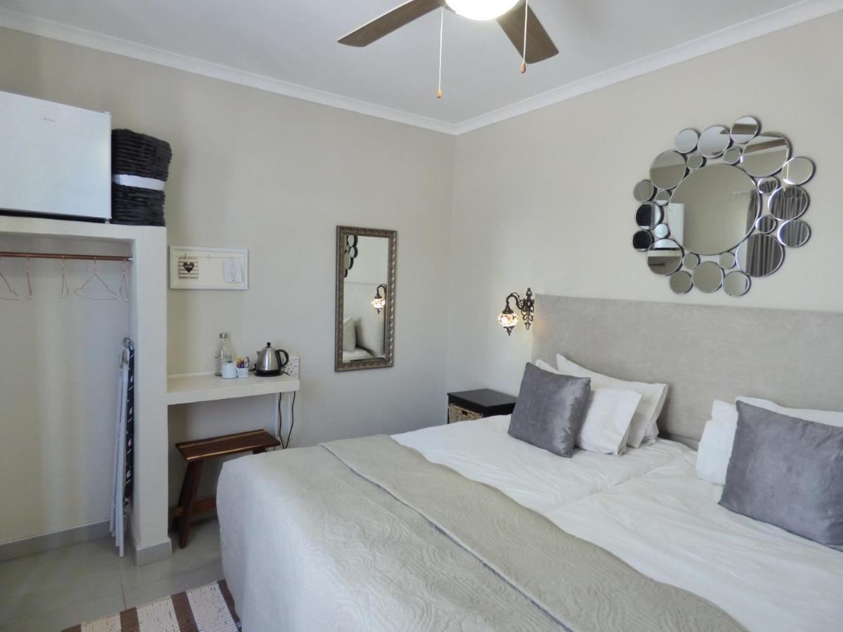 Villa Africa Guesthouse Τσουμέμπ Εξωτερικό φωτογραφία